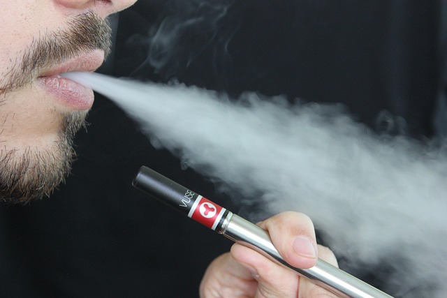 kouření e cigarety