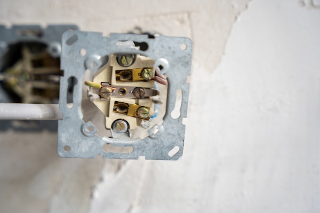 elektrická instalace